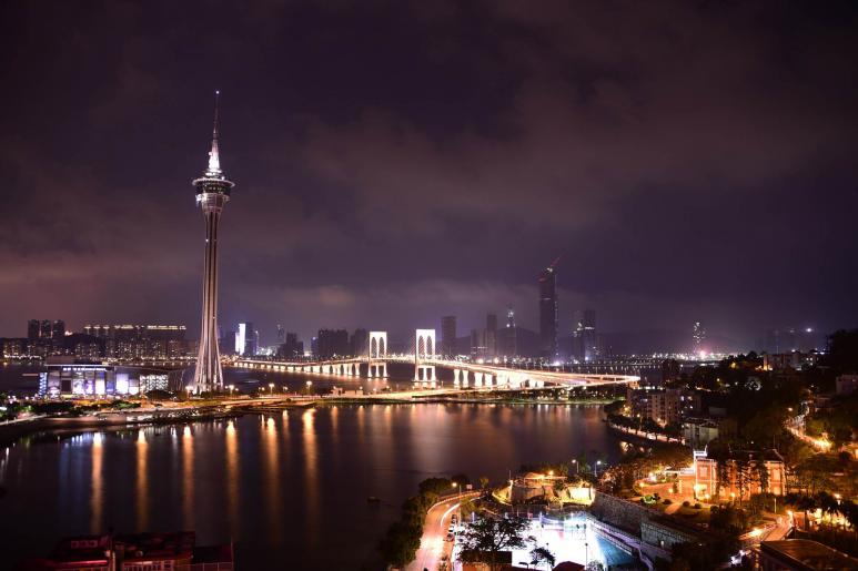 Ein Bild von Macau bei Nacht
